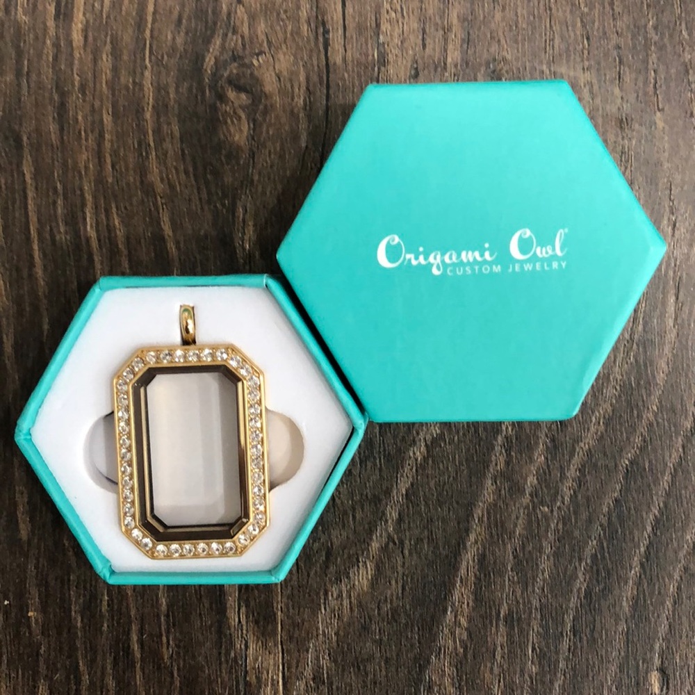Origami Owl living locket